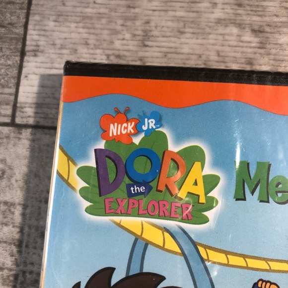 Dora the Explorer Meet Diego! New DVD Full Screen c. 2003 - Picture 3 of 14